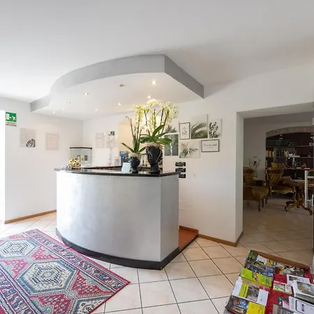 Agritur Girasole Kır Evi Arco